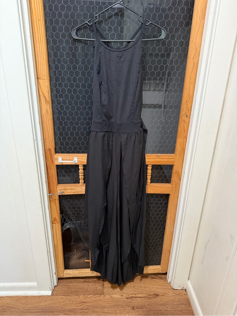 HALARA Black Sleeveless Wide-Leg Jumpsuit